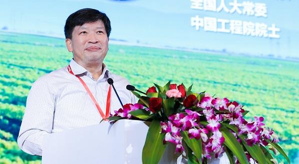 中國科學技術協會副主席、中國工程院副院長、全國人大常委、中國工程院院士鄧秀新