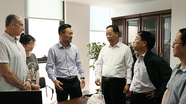 中國農業技術推廣協會會長陳生鬥、秘書長張互助蒞臨猫咪官网APP考察參觀